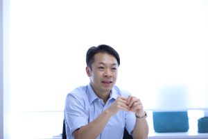 リアン,リッキー・チ・ヤン 専任講師「Essential Listening」