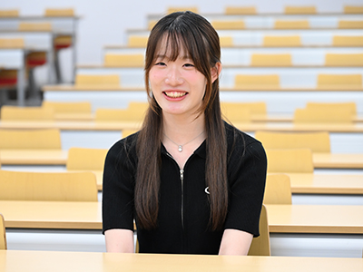 国文学科 2年