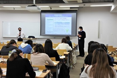 実践女子大学 人間社会学部 角本伸晃 現代日本経済論