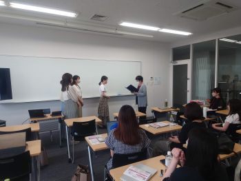 実践女子大学　人間社会学部　竹内光悦