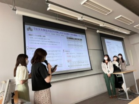 実践女子大学　人間社会学部　竹内光悦