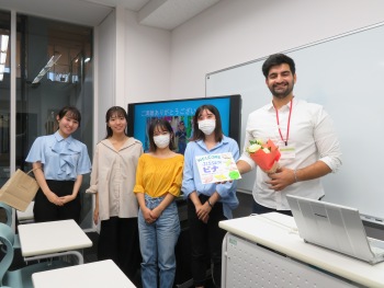 実践女子大学　人間社会学部　阿佐美敦子