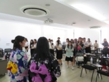 実践女子大学 人間社会学部 阿佐美敦子