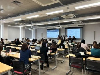実践女子大学人間社会学部　竹内光悦