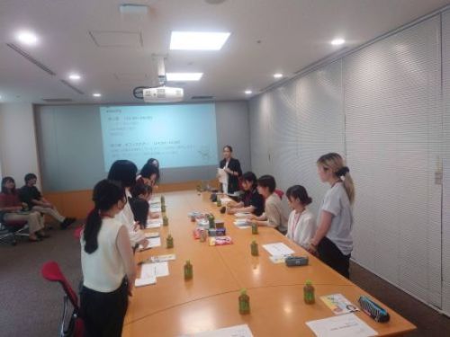 実践女子大学　人間社会学部　竹内光悦