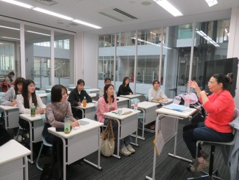 実践女子大学 人間社会学部 阿佐美敦子