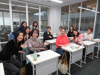 実践女子大学 人間社会学部 阿佐美敦子