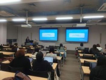 実践女子大学　人間社会学部　竹内光悦