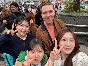 実践女子大学　人間社会学部　阿佐美敦子