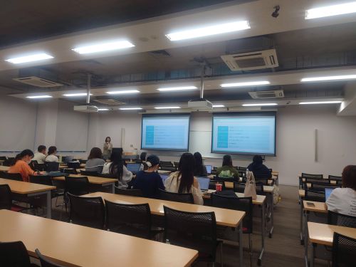 実践女子大学人間社会学部　社会デザイン学科　板倉文彦　竹内光悦