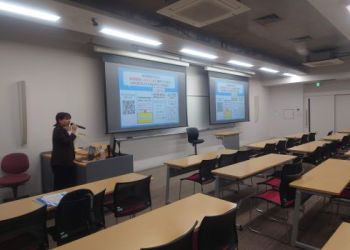 実践女子大学　人間社会学部　竹内光悦