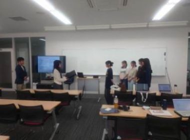 実践女子大学　人間社会学部　竹内光悦