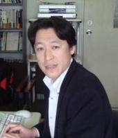 文学部 英文学科 准教授 稲垣伸一